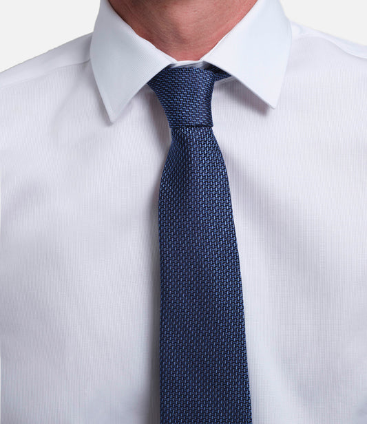 Corbata de seda natural en falso liso