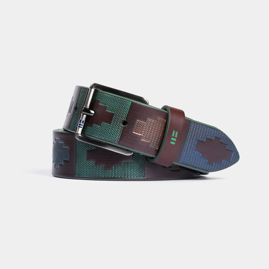 Cinturón grabado en piel de vacuno