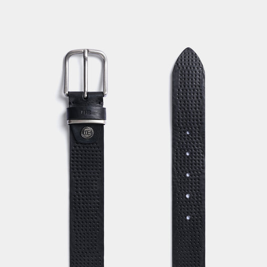 Cinturón grabado en piel de vacuno